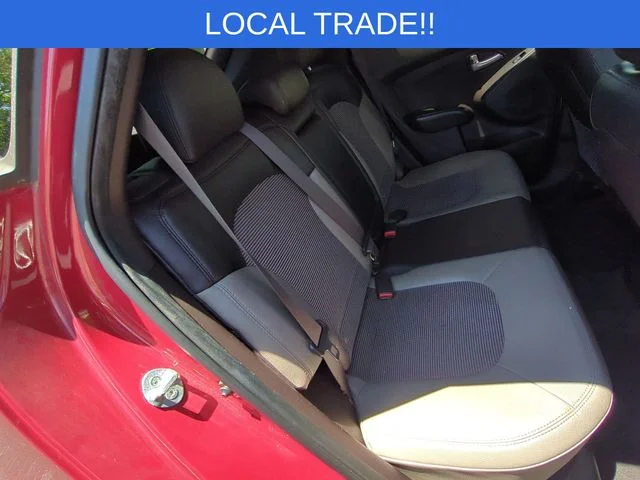 Used 2013 Red Hyundai GLS image 32