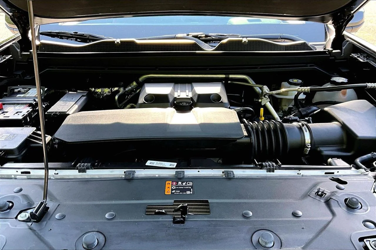 Certified Used 2025 Black Chevrolet Z71 image 36