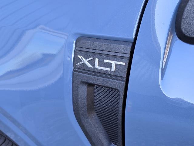 New 2026 Azure Gray Metallic Tri-Coat Ford XLT image 30