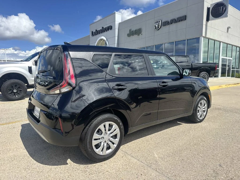 Certified Used 2025 Black Kia LX image 7