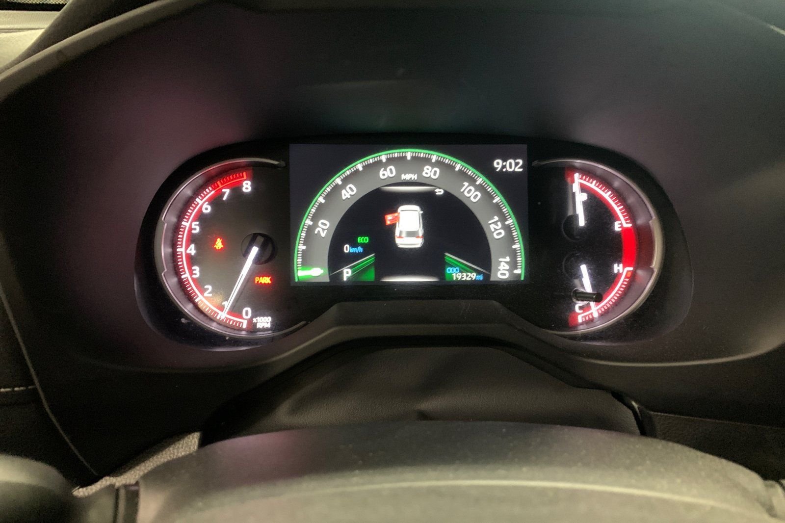 Used 2025 White Toyota LE image 30