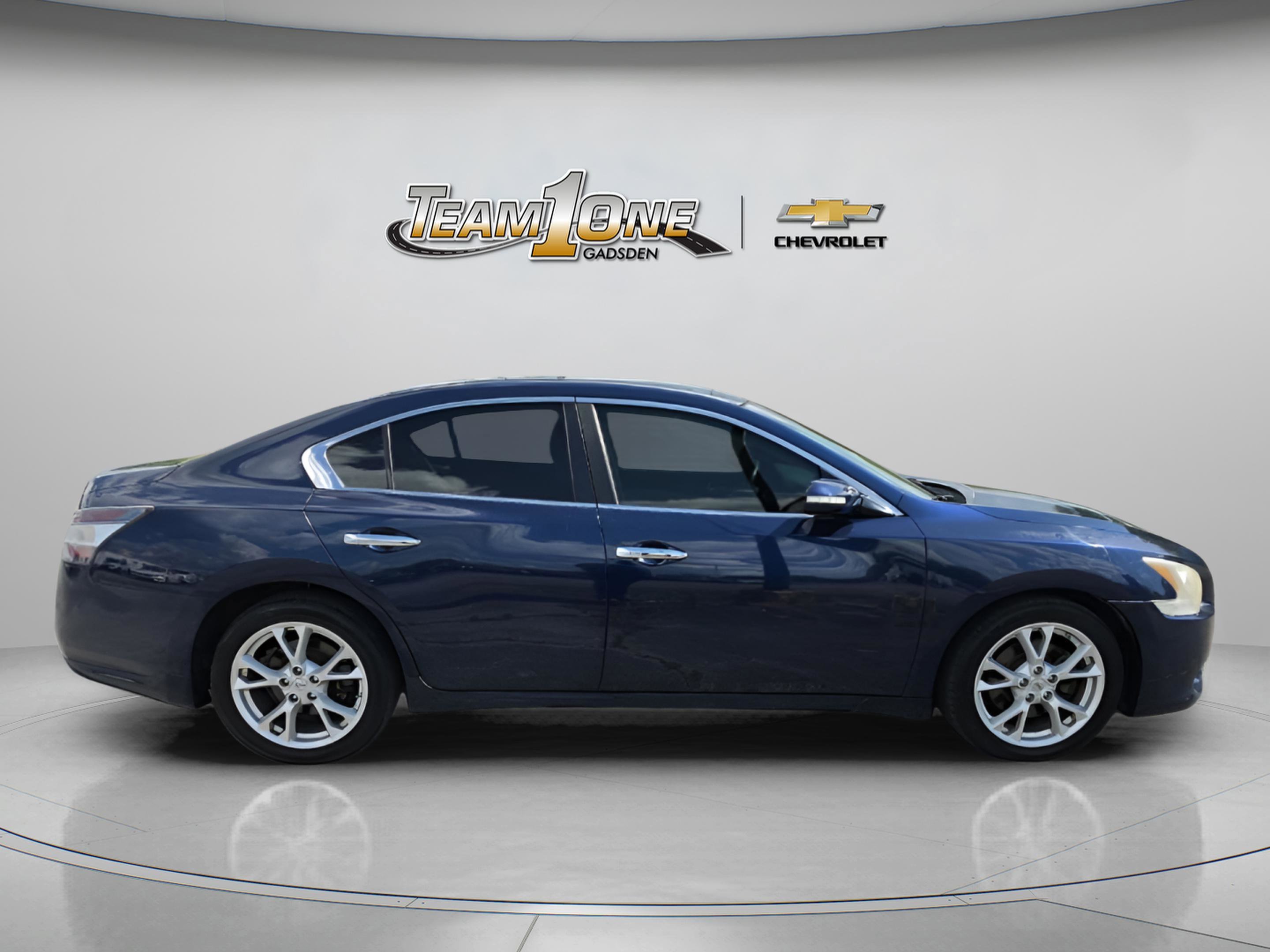 Used 2013 Blue Nissan 3.5 SV image 8