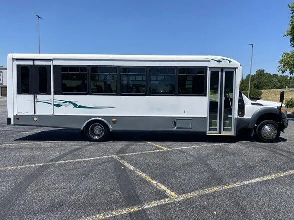 Used 2014 White Ford Handicap Accesible image 2