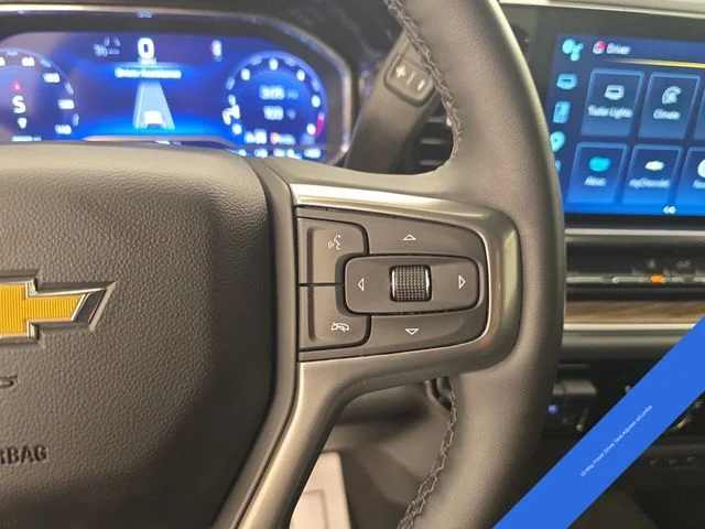 Used 2024 Summit White Chevrolet LT image 25