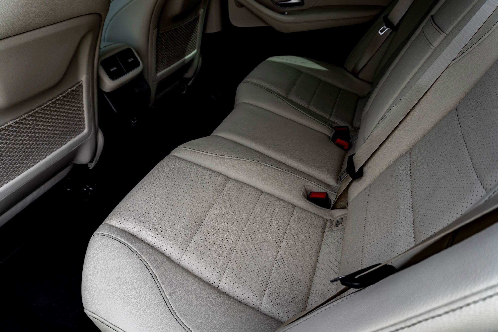 Certified Used 2023 Polar White Mercedes-Benz GLE 350 image 27