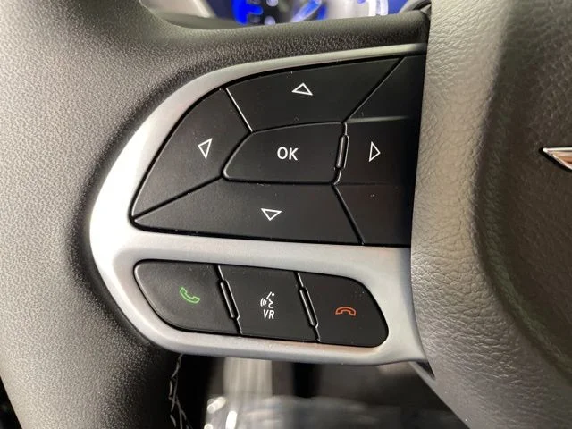 2025 Chrysler Pacifica Select - Photo 24