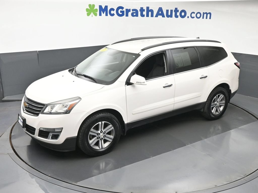 Used 2015 White Chevrolet 2LT image 24