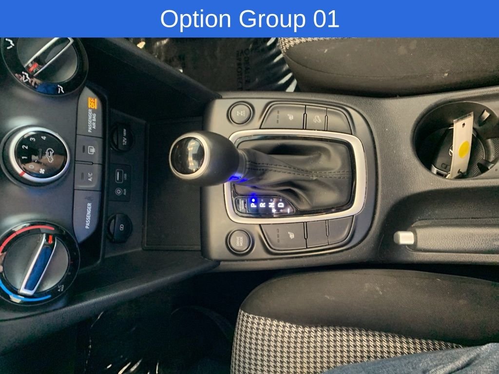 2020 Hyundai Kona SEL - Photo 8