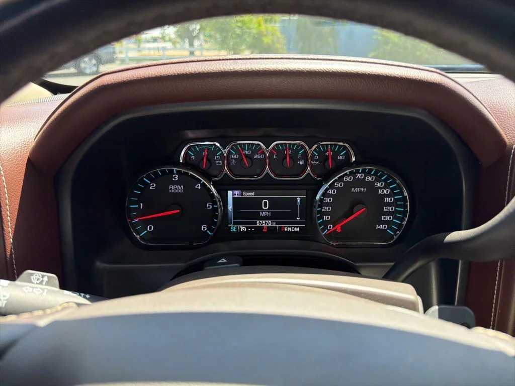 Used 2016 Blue Chevrolet High Country image 14
