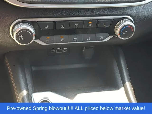 Used 2020 Silver Nissan 2.5 SR image 33