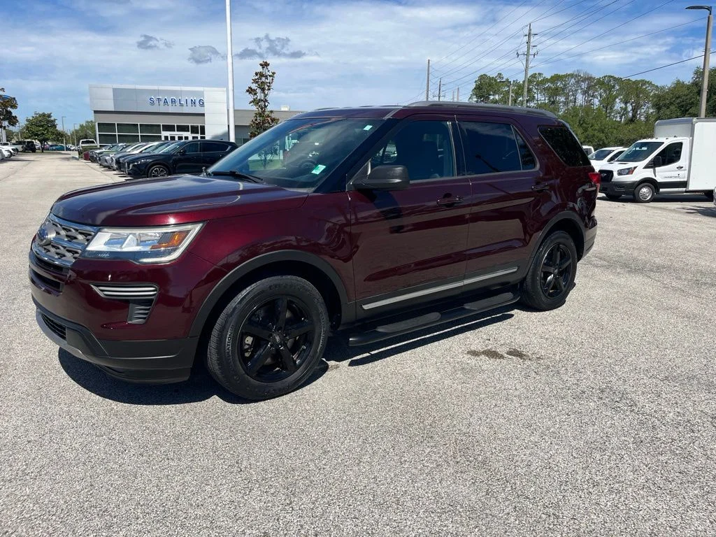 Used 2018 Red Ford XLT image 19