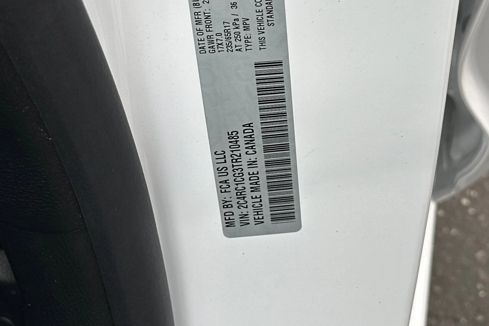 New 2026 Bright White Clear-Coat Exterior Paint Chrysler LX image 29