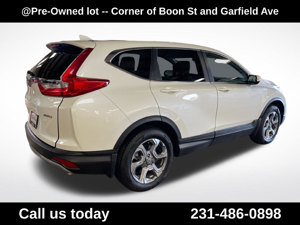 Used 2017  Honda EX-L image 5