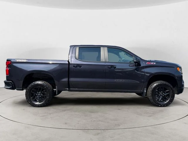Used 2024 Ash Chevrolet LT Trail Boss image 6