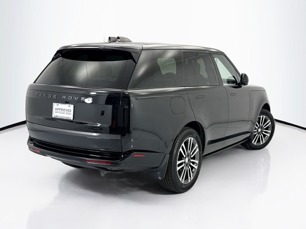 Certified Used 2023 Santorini Black Metallic Land Rover SE image 5