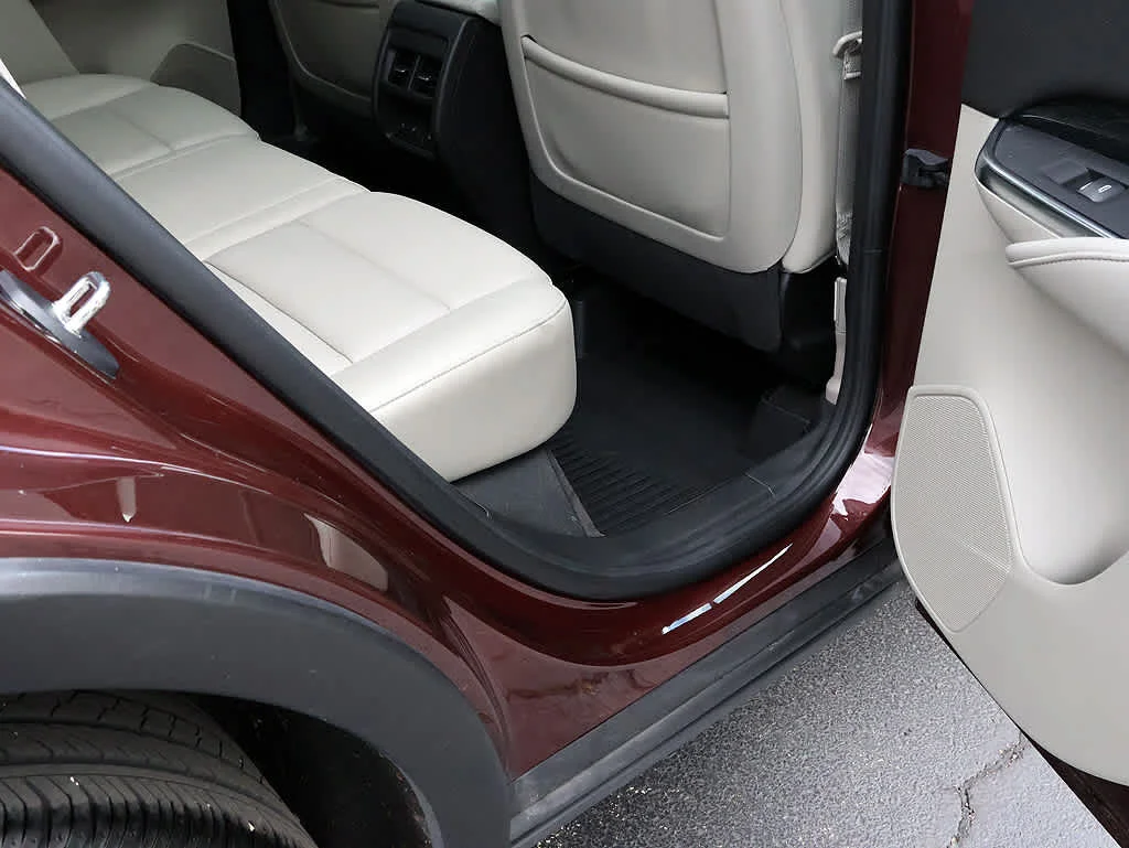2023 Cadillac XT4 Premium Luxury - Photo 30