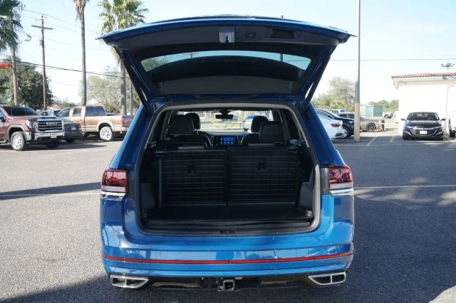 New 2025 R3R3 Mountain Lake Blue Volkswagen 2.0T SEL Premium R-Line image 9
