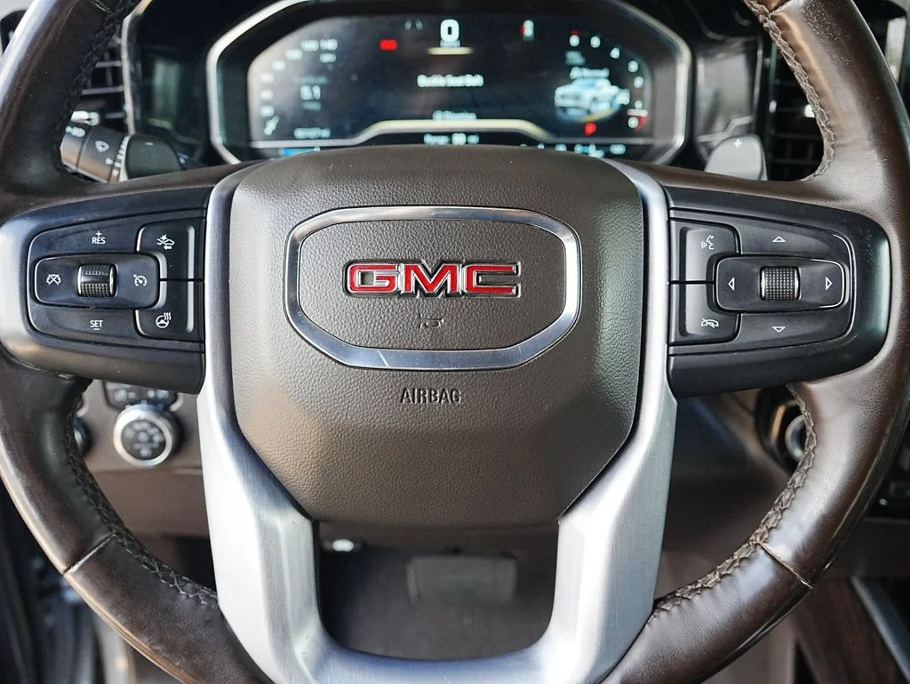 Used 2023 Silver GMC SLT image 12