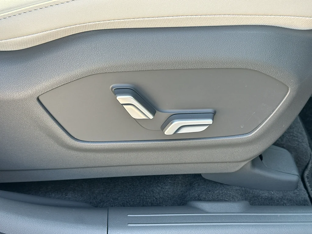 New 2026 Atlantis Blue Hyundai Calligraphy image 33