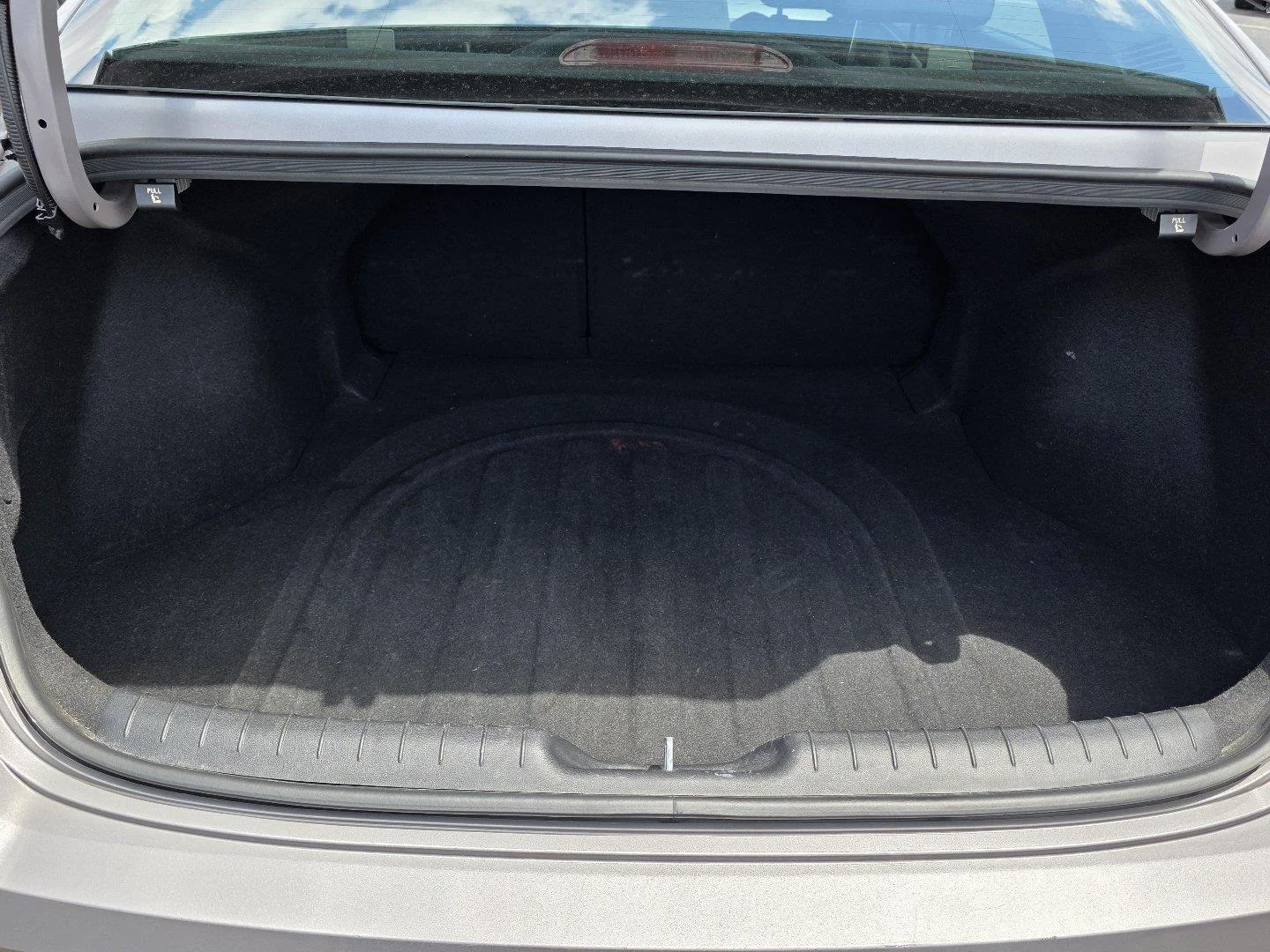 Used 2025 Fluid Metal Hyundai SEL Convenience image 33