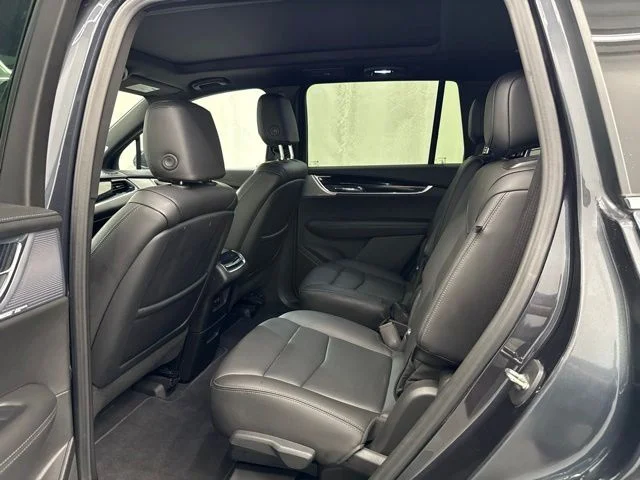 Used 2023 Green Cadillac Premium Luxury image 19