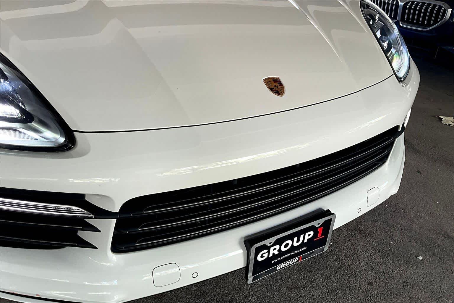 Used 2022 Carrara White Metallic Porsche E-Hybrid image 74