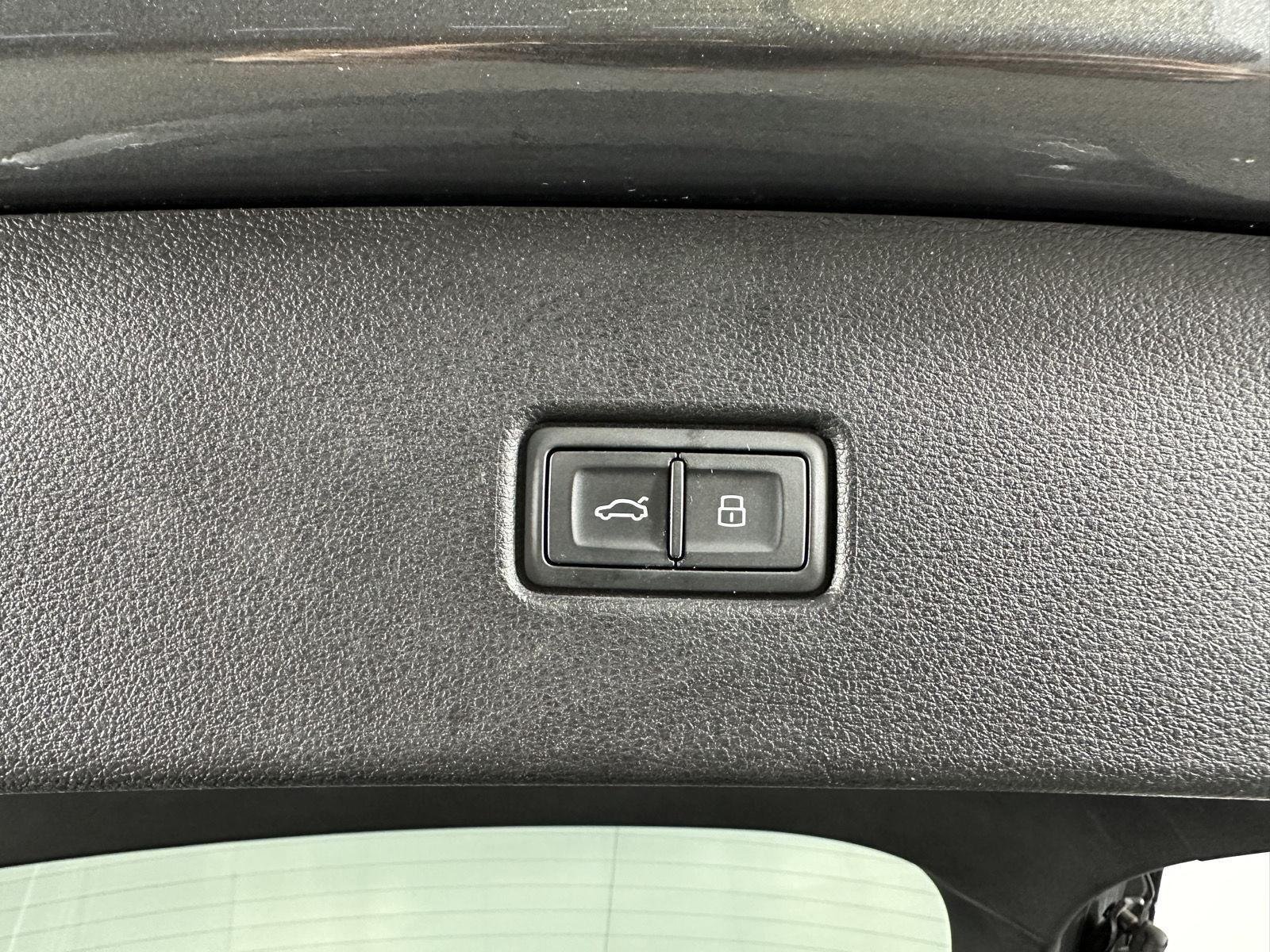 Used 2023 Daytona Gray Pearl Effect Audi S line Premium Plus image 29