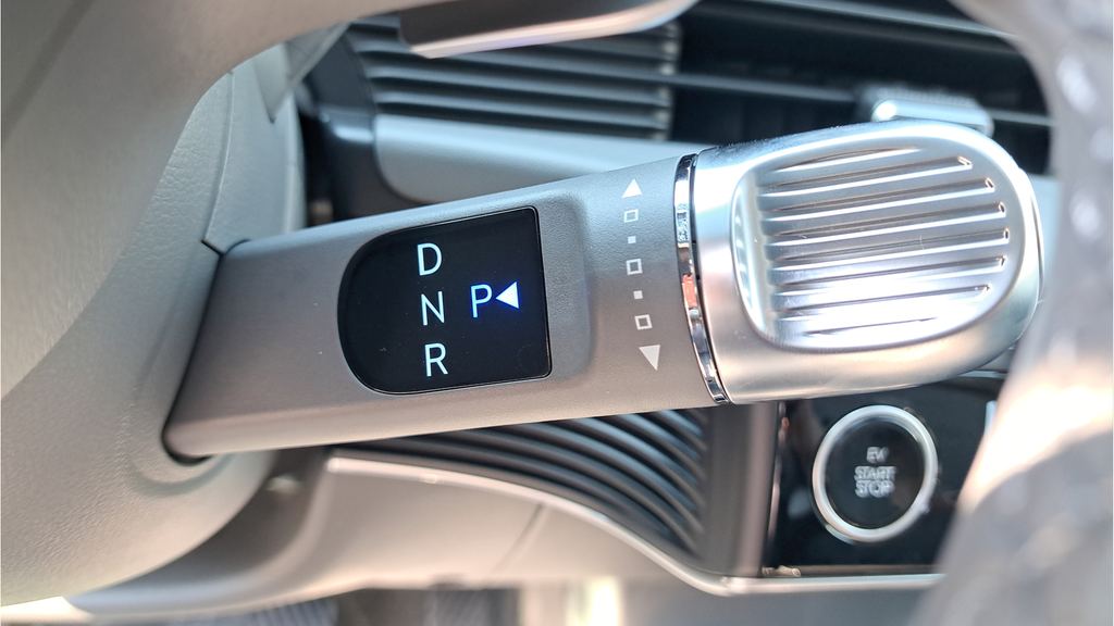 New 2026 Gray Hyundai SEL image 24