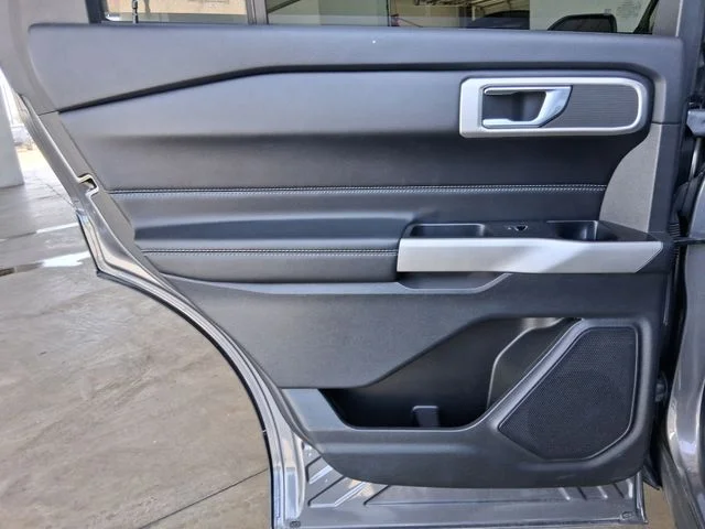 Used 2022 Gray Ford XLT image 19