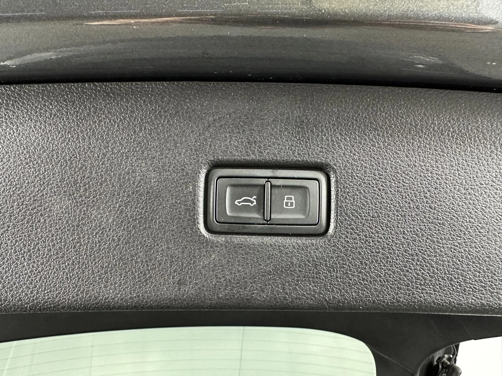 Used 2023 Daytona Gray Pearl Effect Audi S line Premium Plus image 29