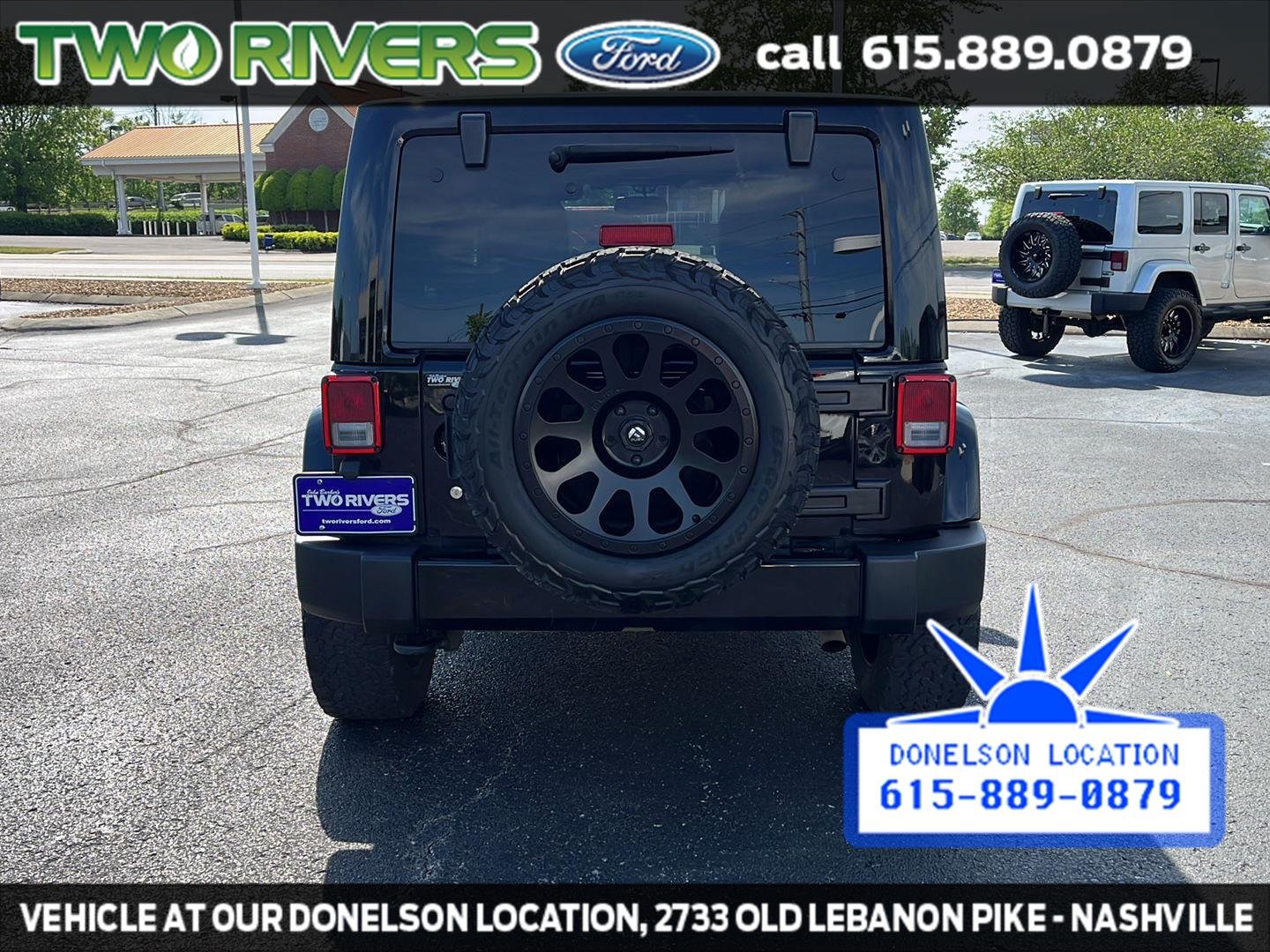 Used 2017 Black Clearcoat Jeep Sahara image 11