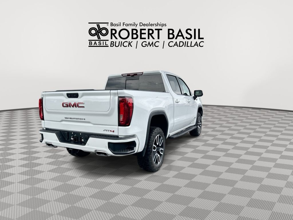 Used 2023 White GMC AT4 image 8