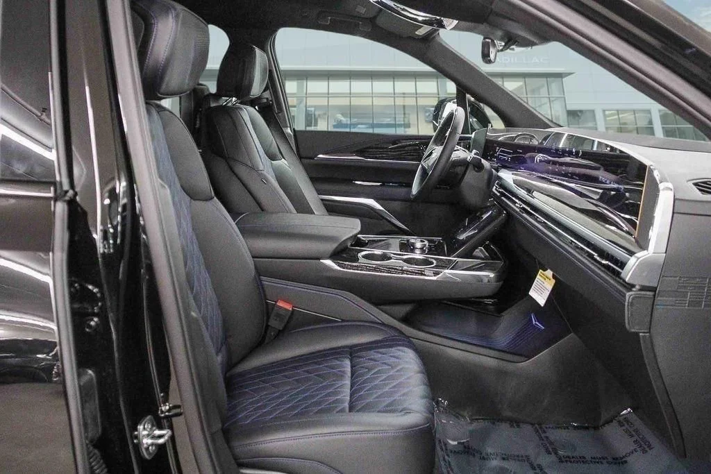 2026 Cadillac Escalade IQL Sport - Photo 14