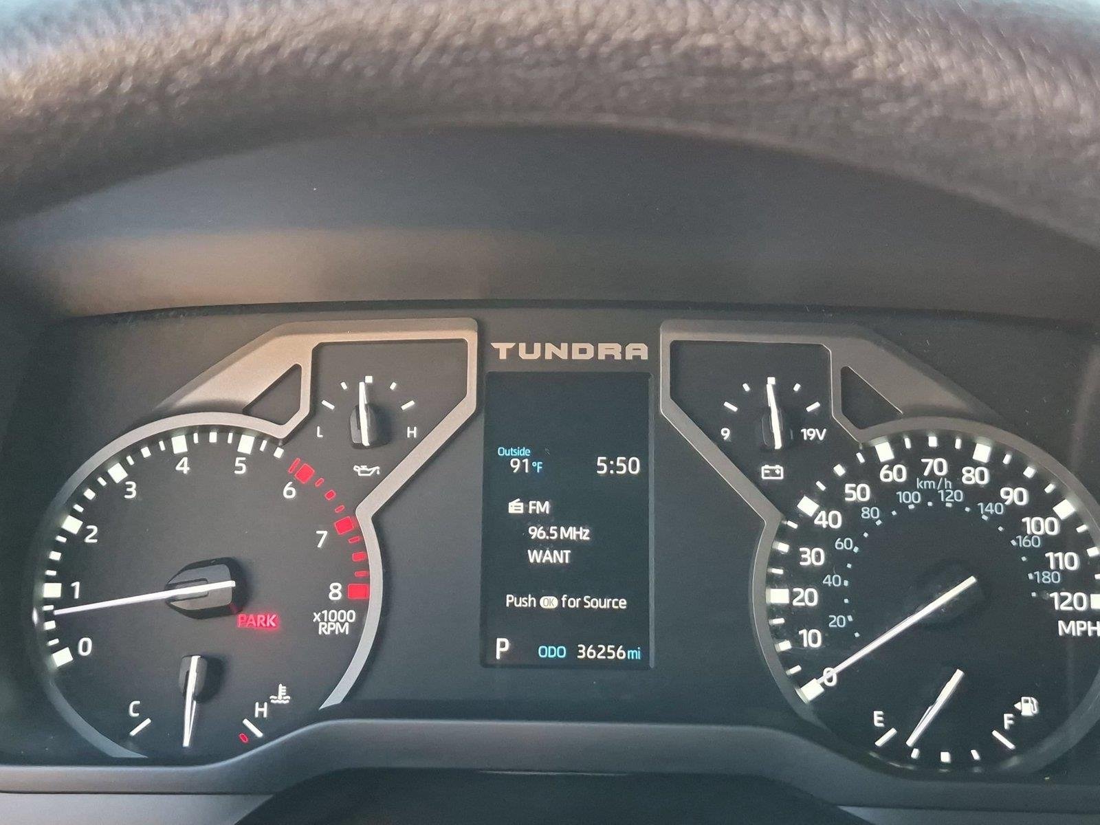 Used 2024 Ice Cap Toyota SR5 image 21