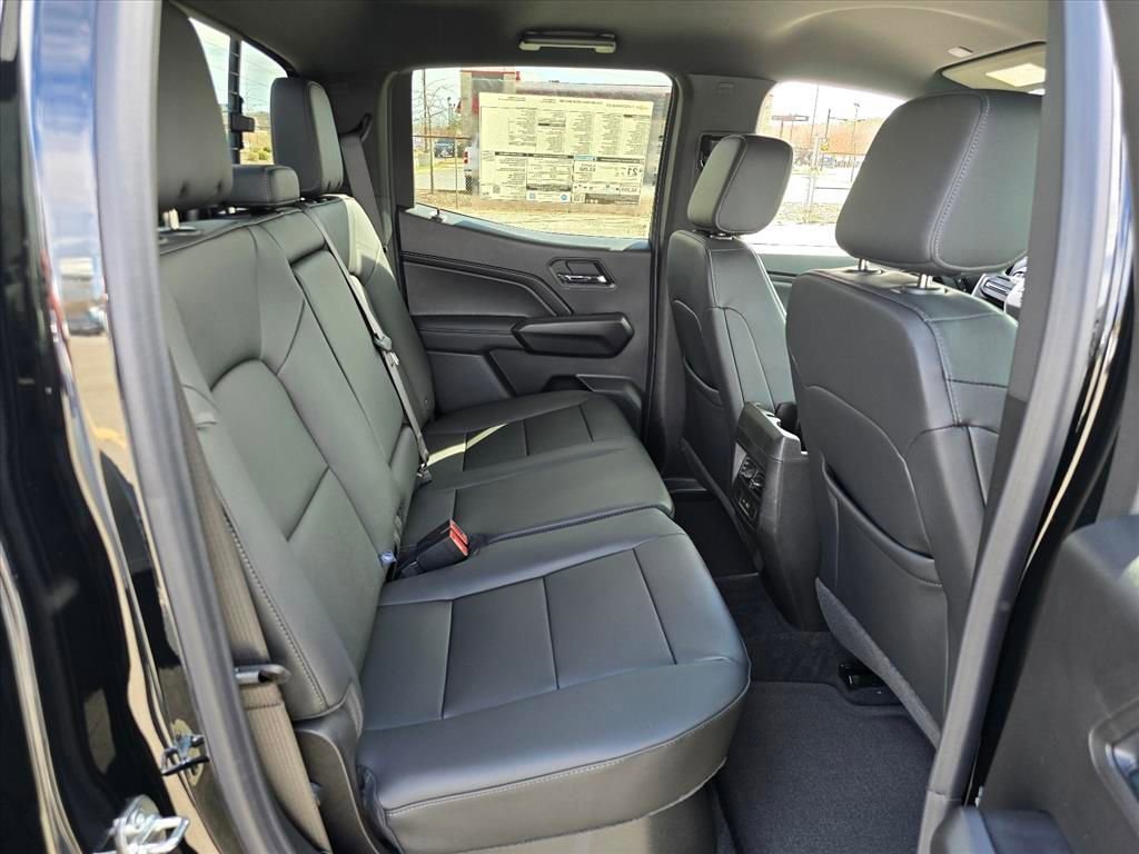 New 2026 Black Chevrolet LT image 19