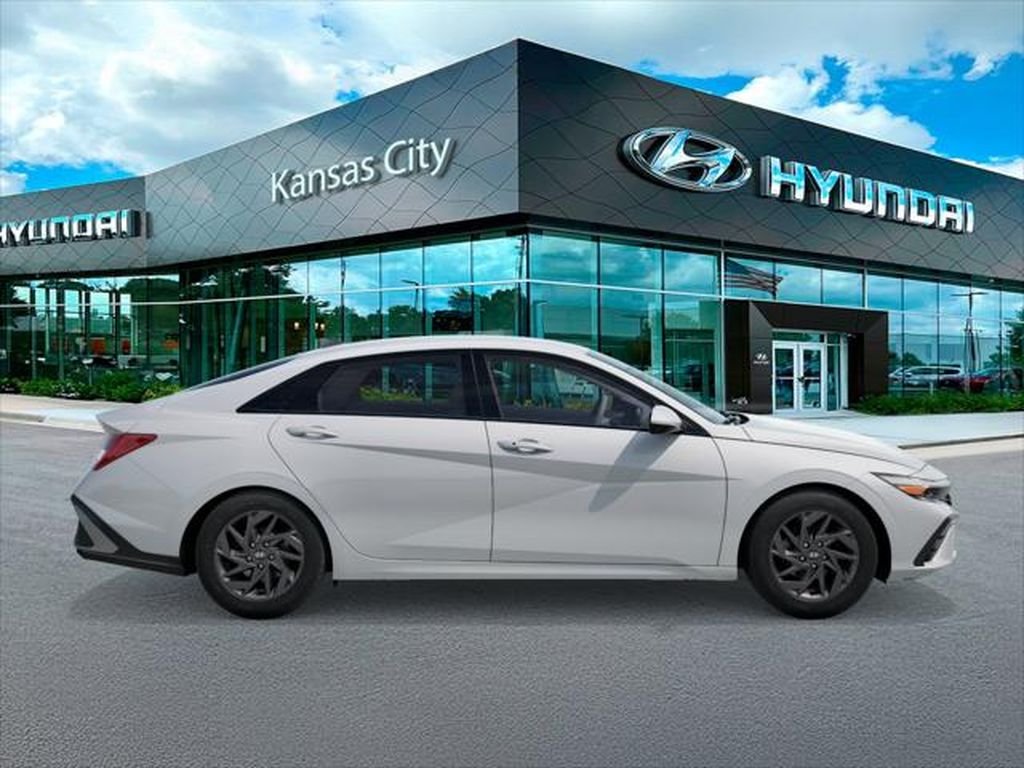 New 2026 Serenity White Hyundai Blue image 7