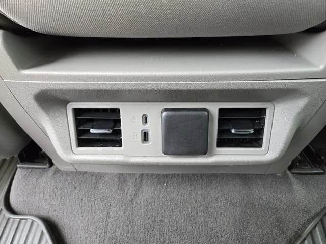 Used 2025 Summit White Chevrolet LT image 16