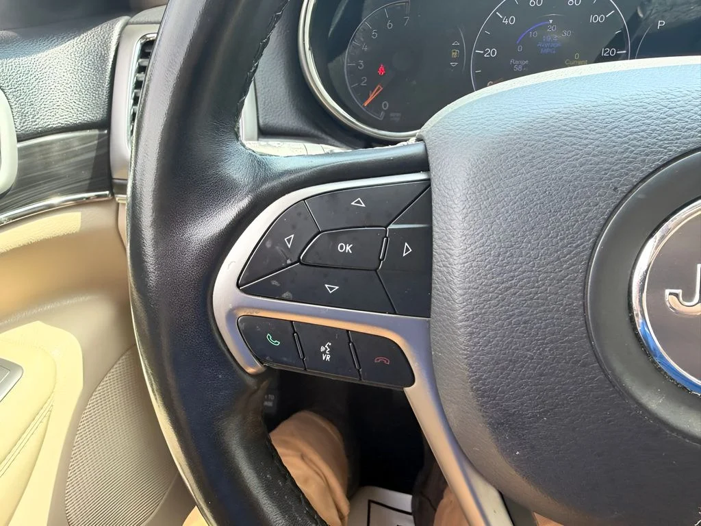 Used 2021 Bright White Clearcoat Jeep Limited image 22