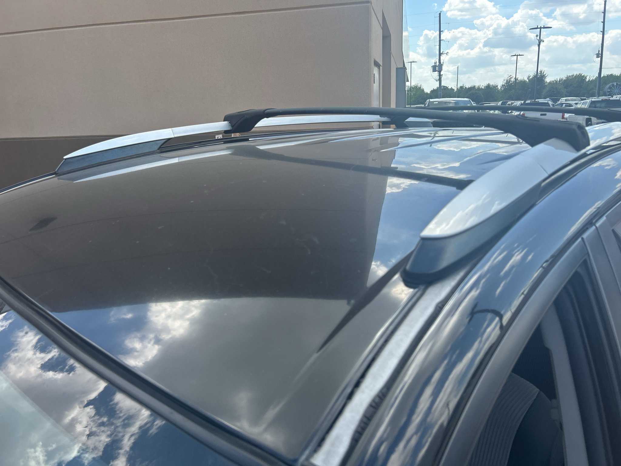 Used 2015 Black Toyota LE image 9