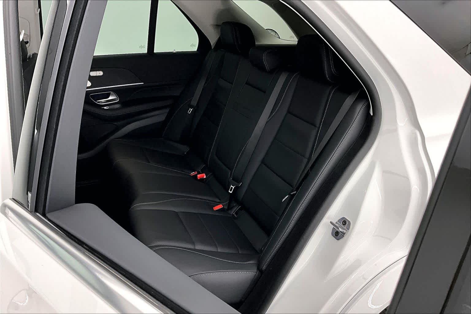 New 2026 Polar White Mercedes-Benz GLE 350 image 13