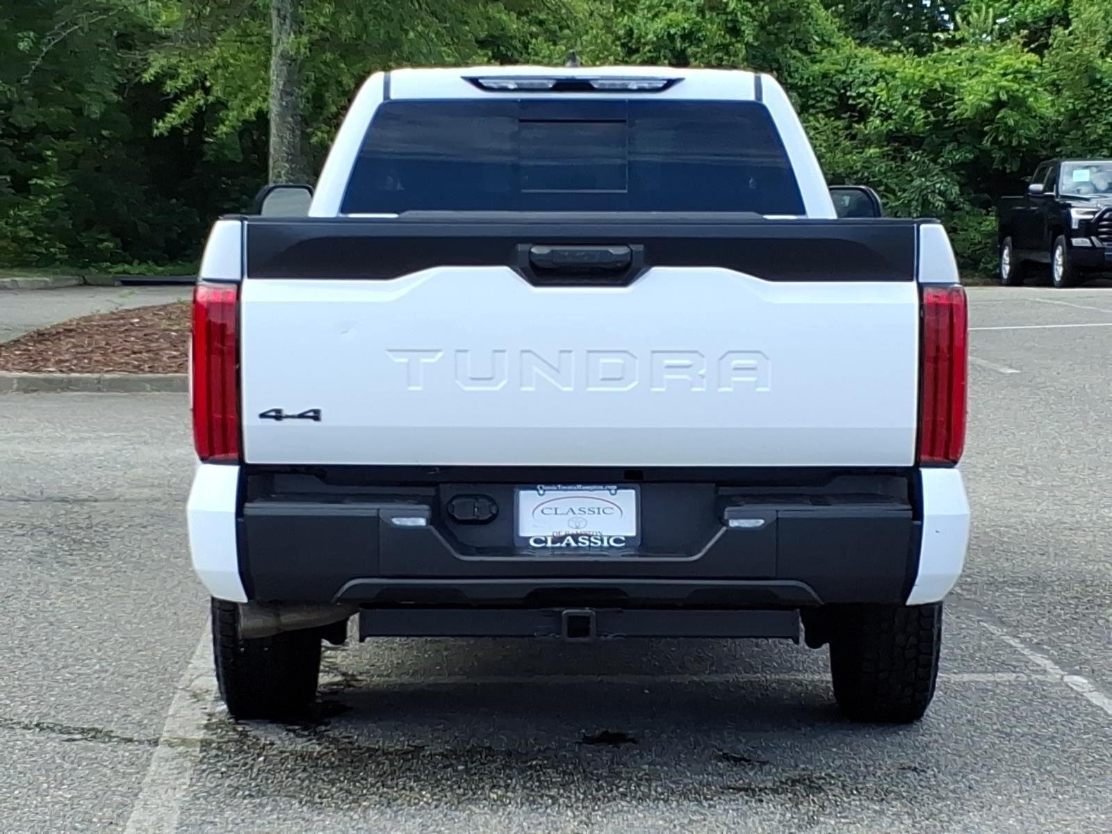 Used 2024 Ice Cap Toyota SR image 9