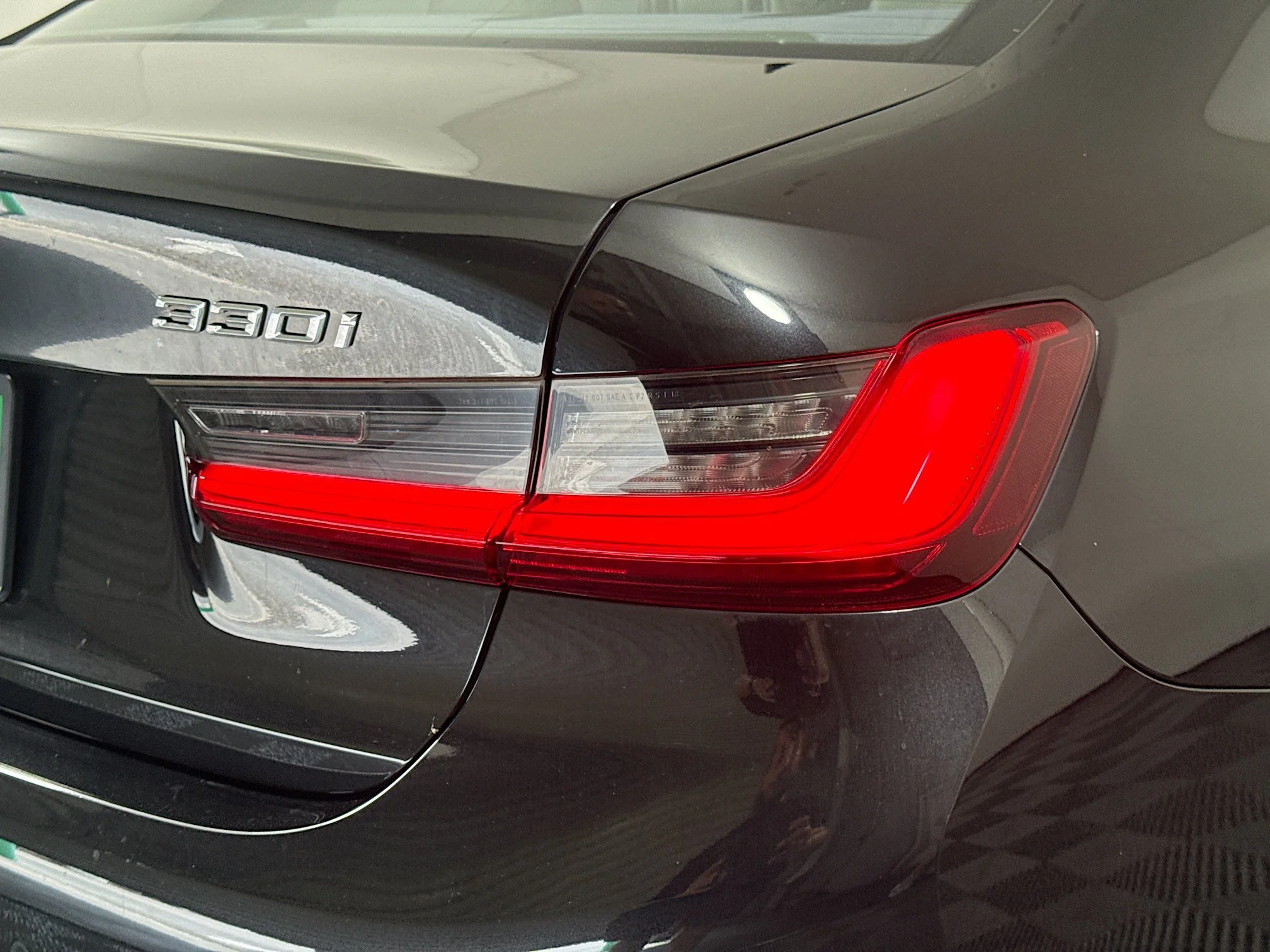 Used 2019 Black Sapphire Metallic BMW 330i image 28