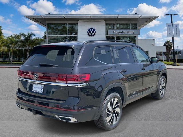 New 2026 Black Volkswagen 2.0T SE w/Technology image 4