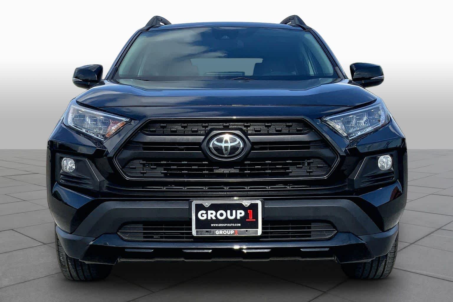 Used 2021 Midnight Black Metallic Toyota Adventure image 4