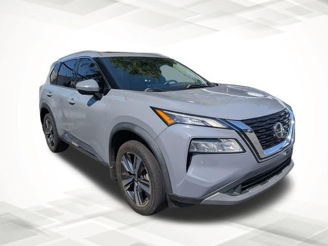 Used 2021 Gray Nissan SL image 2