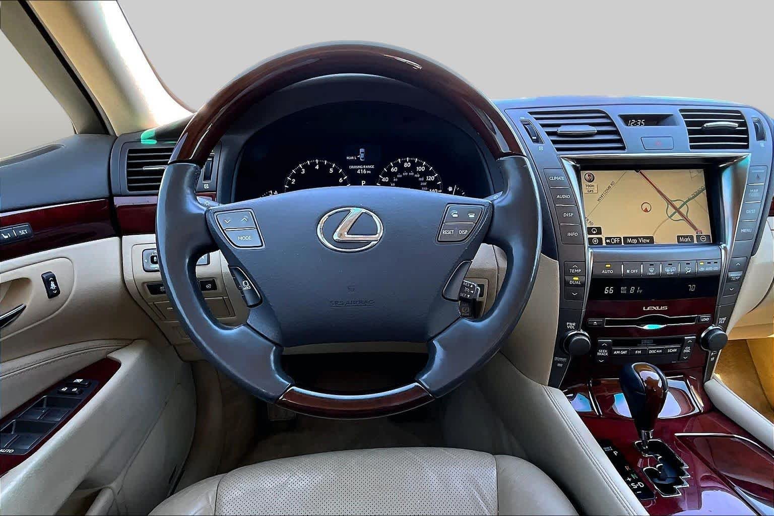 Used 2008 Starfire Pearl Lexus  image 5