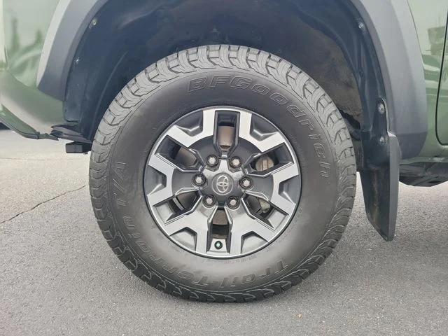 Used 2021 Green Toyota TRD Off-Road!! image 7
