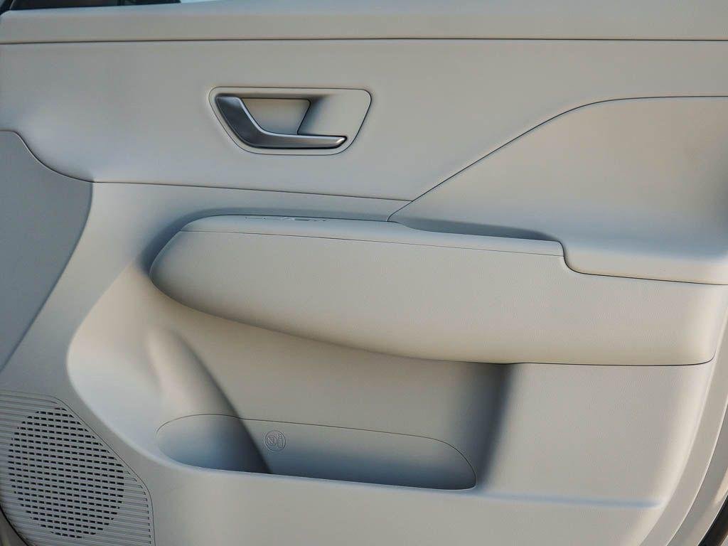 New 2026 Cyber Gray Metallic Hyundai SEL Premium AWD image 34