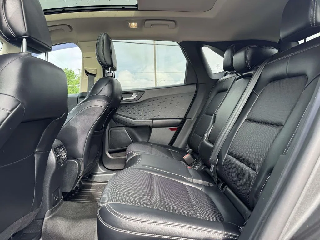 Used 2020 Gray Ford SE Sport image 16