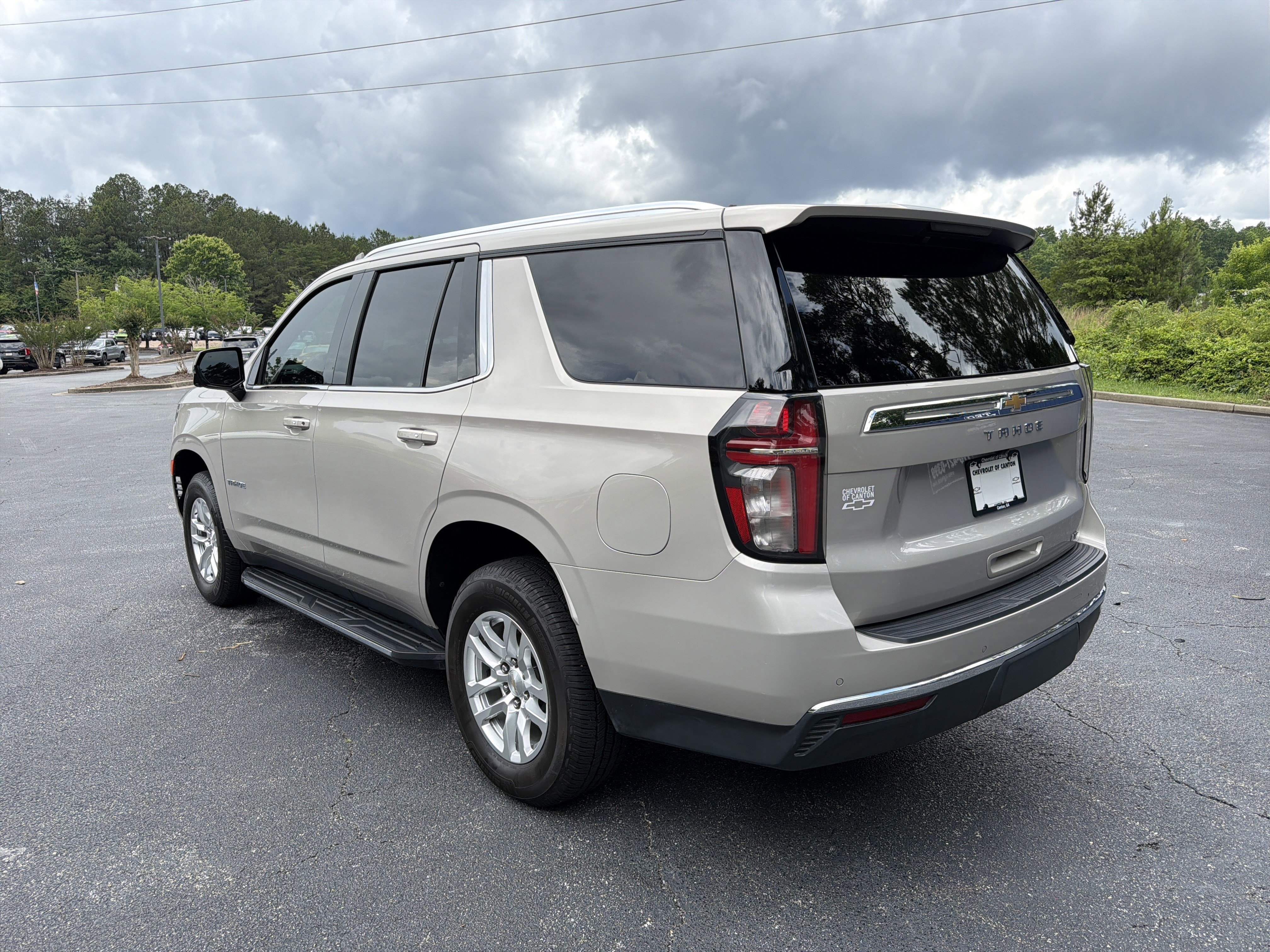 Used 2022 Empire Beige Metallic Chevrolet LT image 7